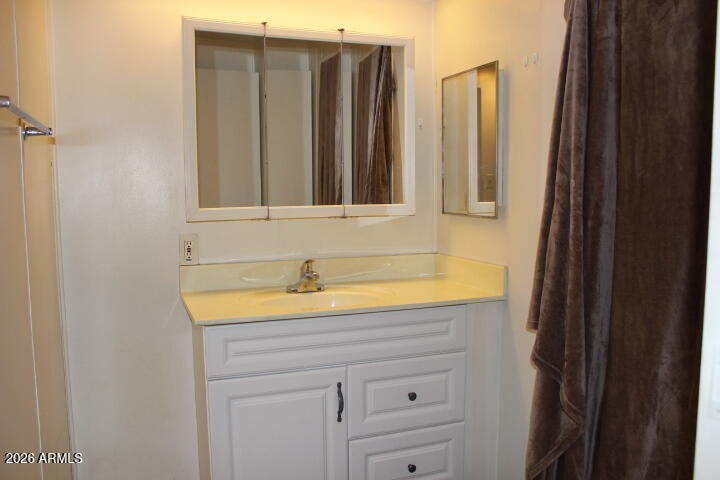 303 South Recker Road, Unit 8 Mesa, AZ 85206 - Photo 21 of 24 IMG_8384