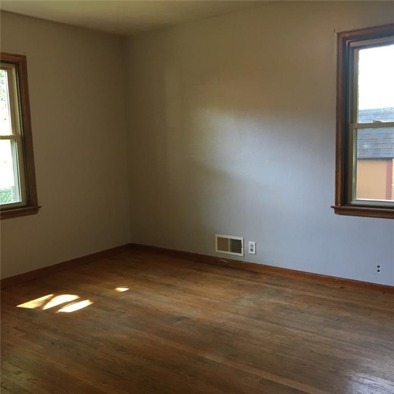3424 Hawthorne Road Anderson, IN 46011 - Photo 3 of 9 Gallery Image 3