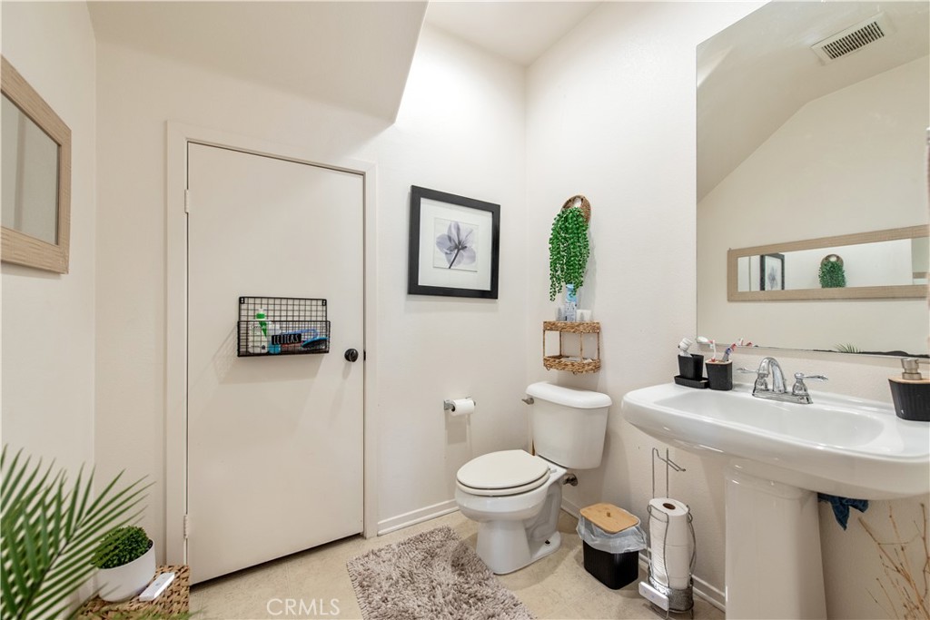 3245 Midsummer Privado Ontario, CA 91761 - Photo 6 of 16