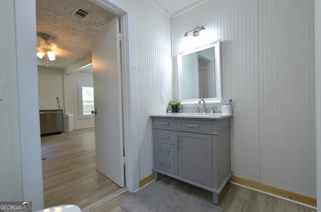 $115,000 | 101 East Street, Rhine, GA 31077