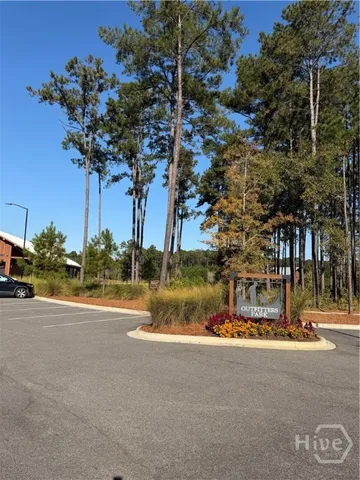 $2,700 | 247 Crosstown Avenue, Richmond Hill, GA 31324