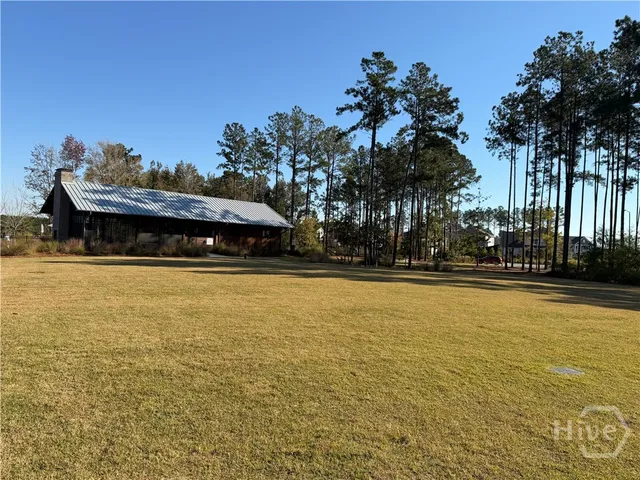 $2,700 | 247 Crosstown Avenue, Richmond Hill, GA 31324