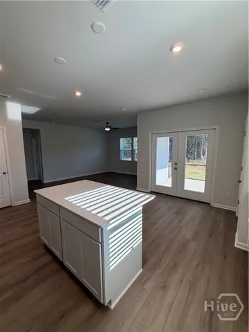 $2,700 | 247 Crosstown Avenue, Richmond Hill, GA 31324