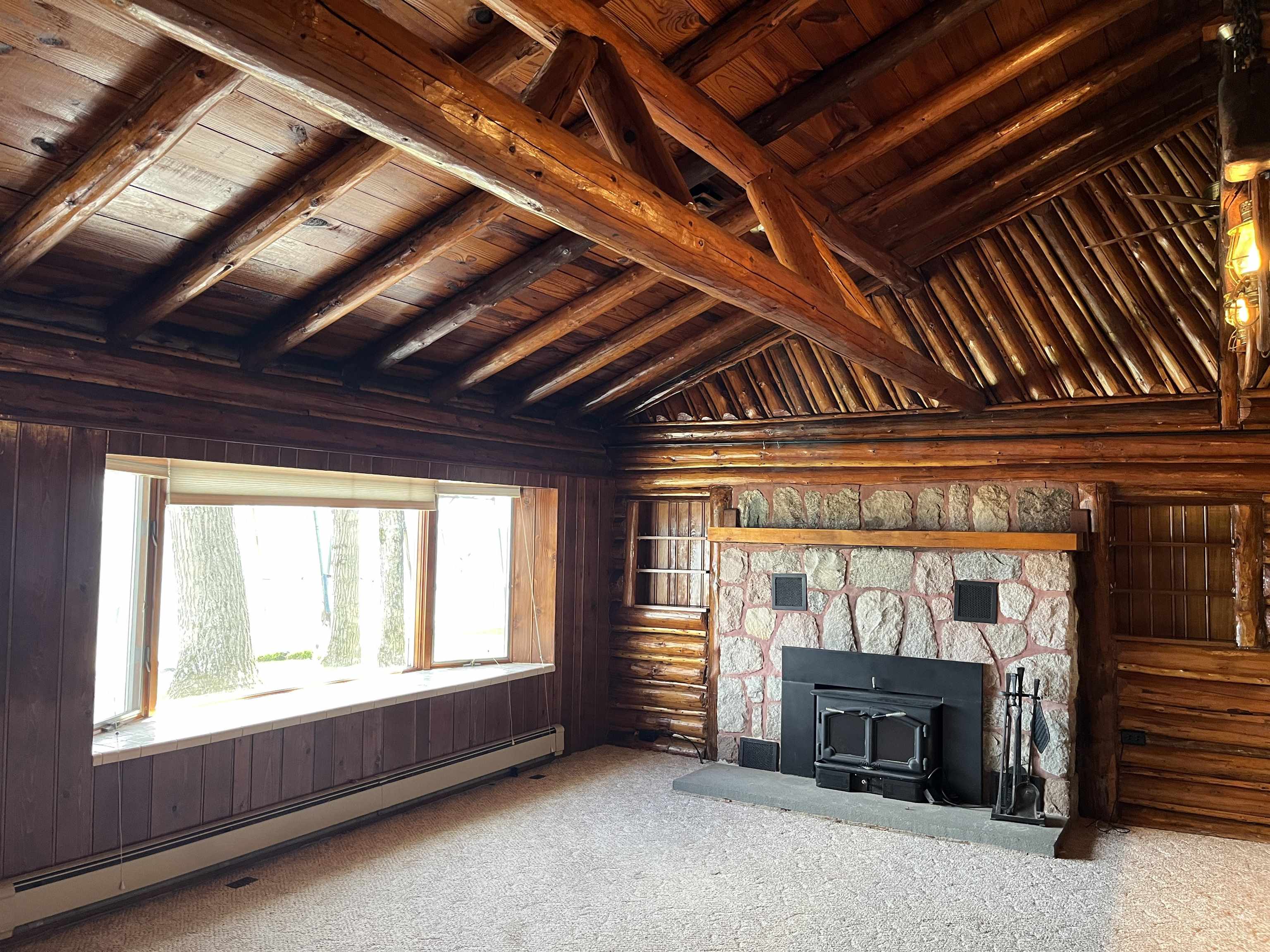 1024 North Huron Road Tawas City, MI 48763 - Photo 7 of 27