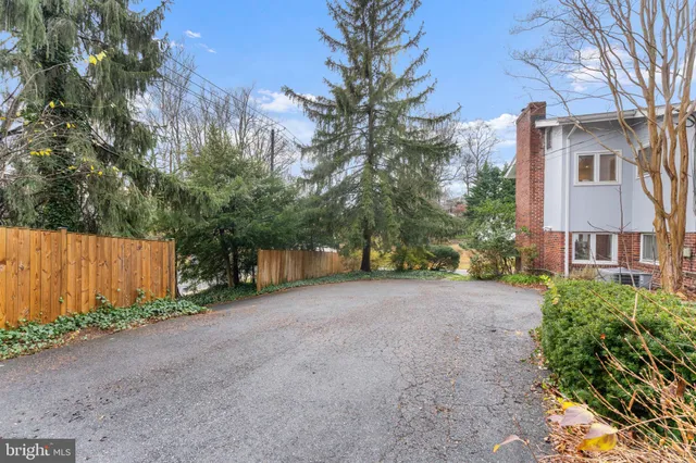 $1,149,000 | 8801 Clifford Avenue, Chevy Chase, MD 20815