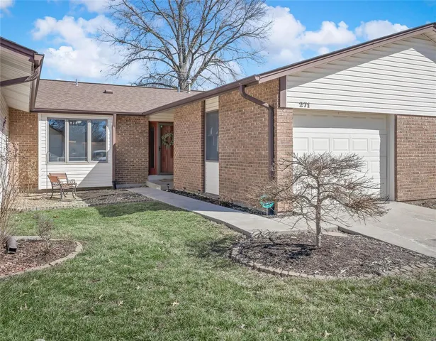 $248,500 | 271 Timberbrook Drive, St. Peters, MO 63376