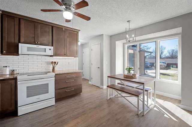 $248,500 | 271 Timberbrook Drive, St. Peters, MO 63376