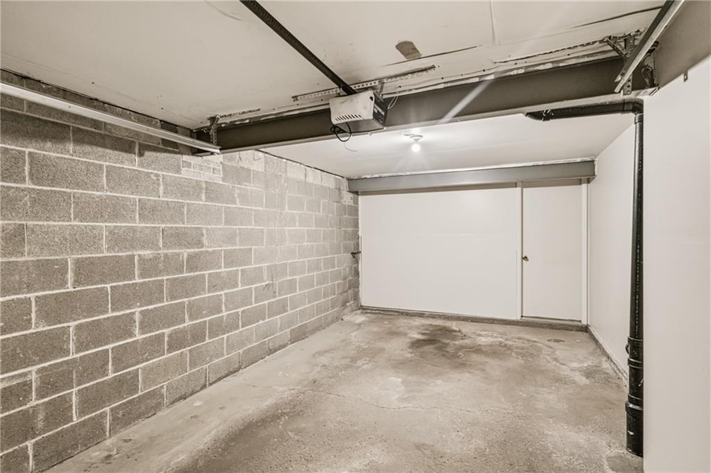 5491 Library Road, Unit 21 Bethel Park, PA 15102 - Photo 28 of 37 Gallery Image 28