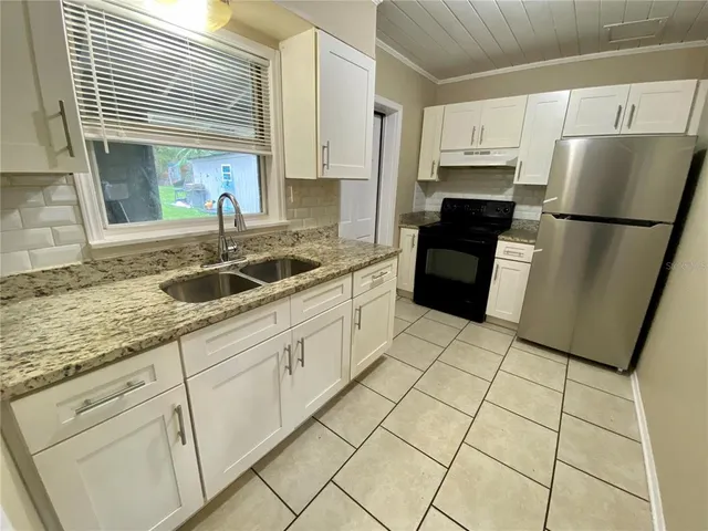 $1,000 | 38313 Tucker Road, Unit 1, Zephyrhills, FL 33542