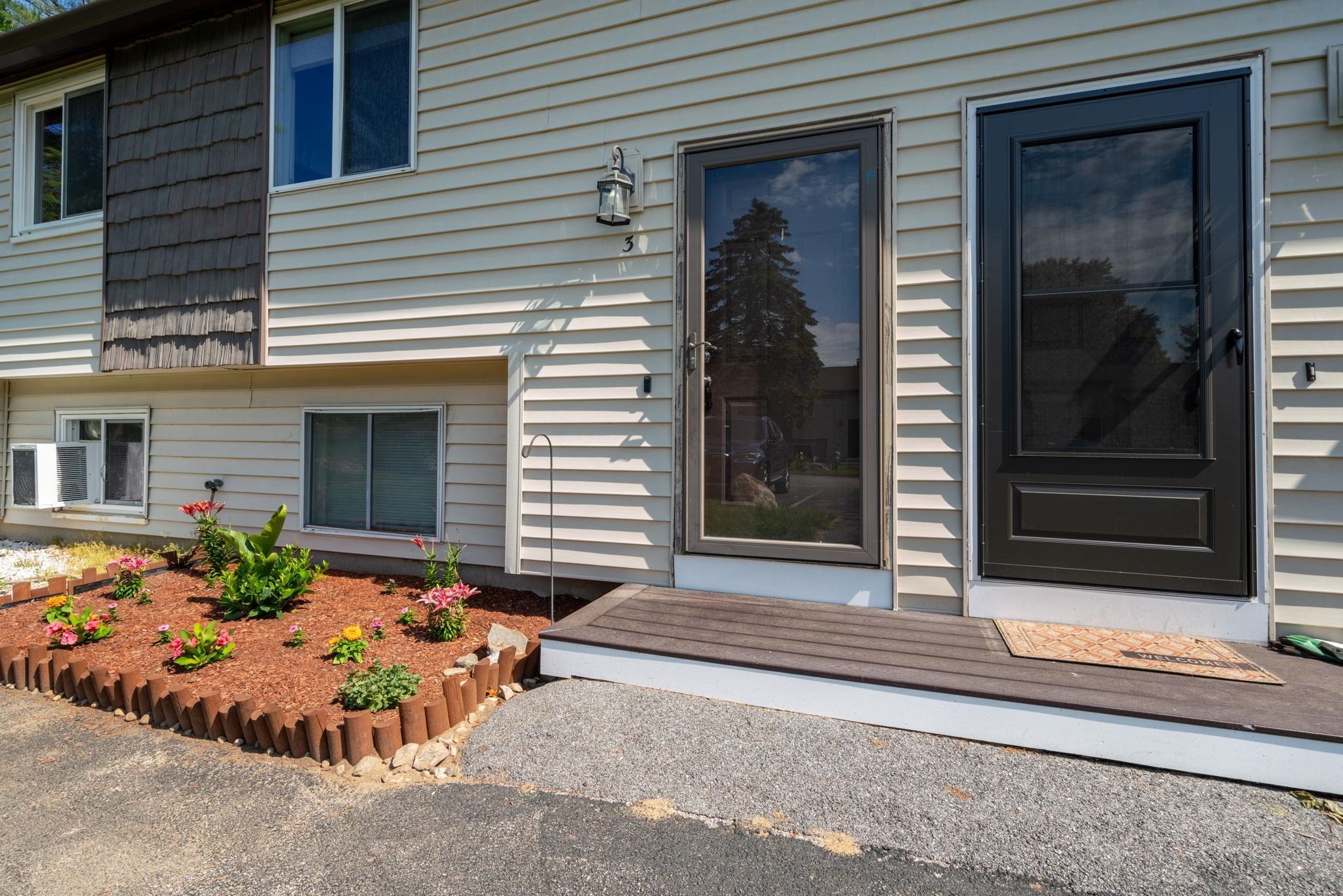 905 Mammoth Road, Unit 3 Manchester, NH 03104 - Photo 24 of 31