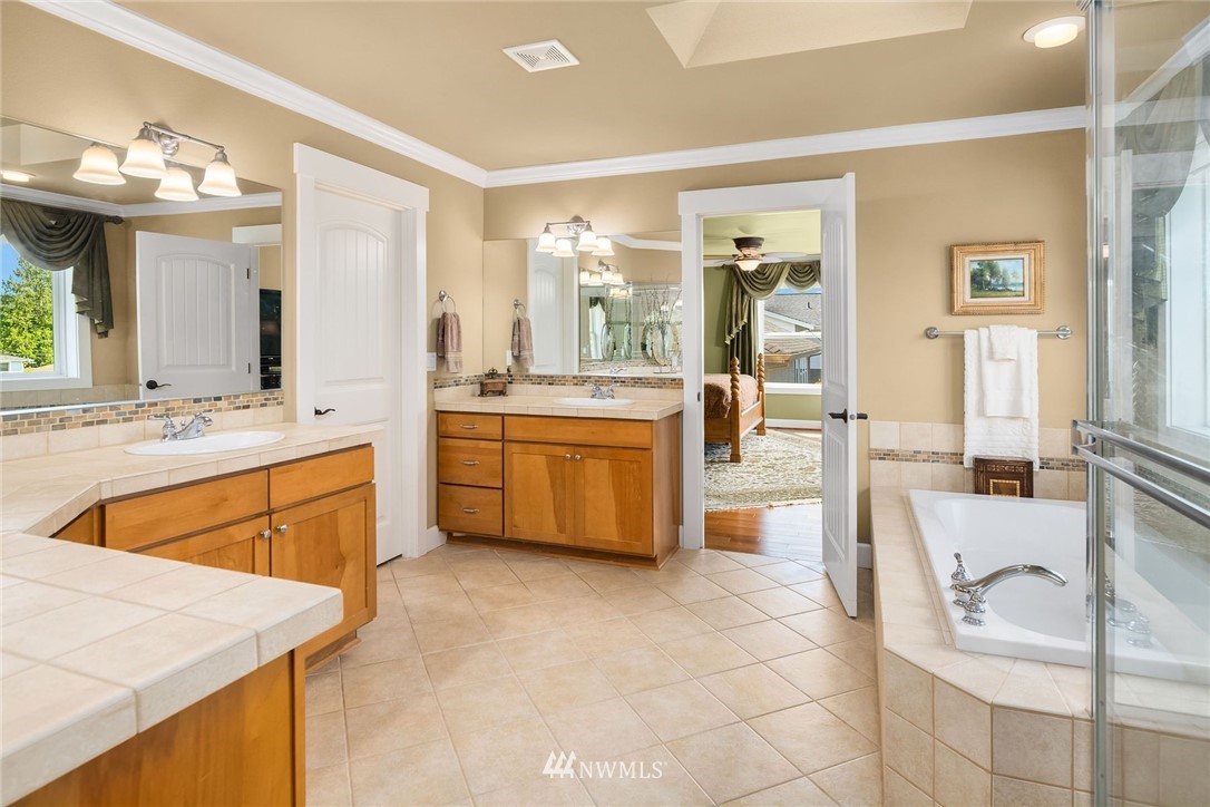1110 North 32nd Street Renton, WA 98056 - Photo 21 of 28