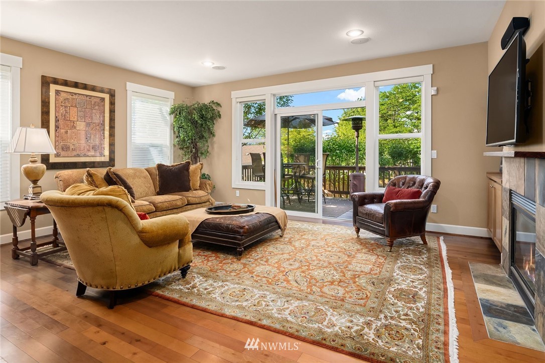 1110 North 32nd Street Renton, WA 98056 - Photo 9 of 28