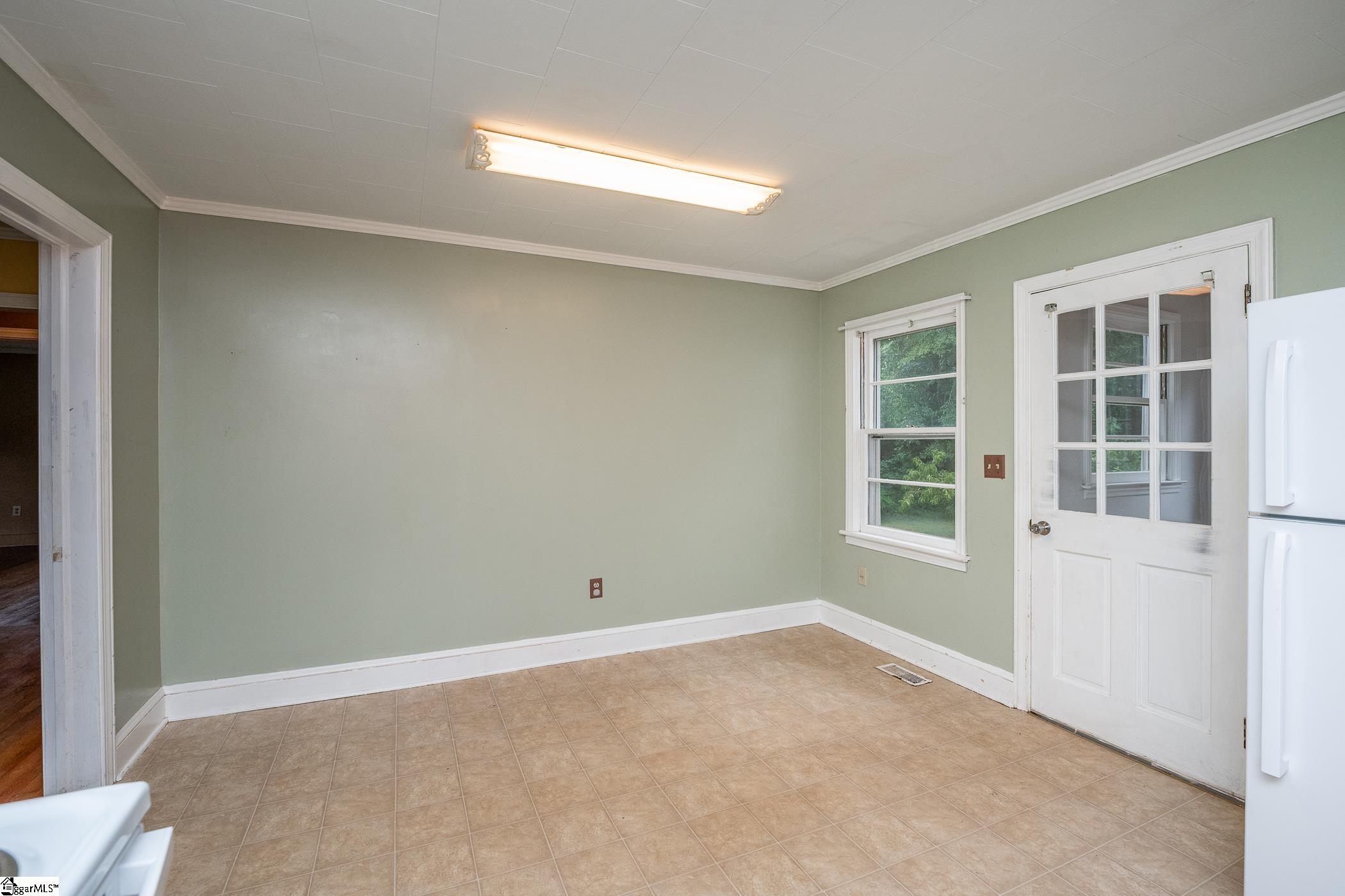 705 Shands Street Clinton, SC 29325 - Photo 17 of 22 Gallery Image 17