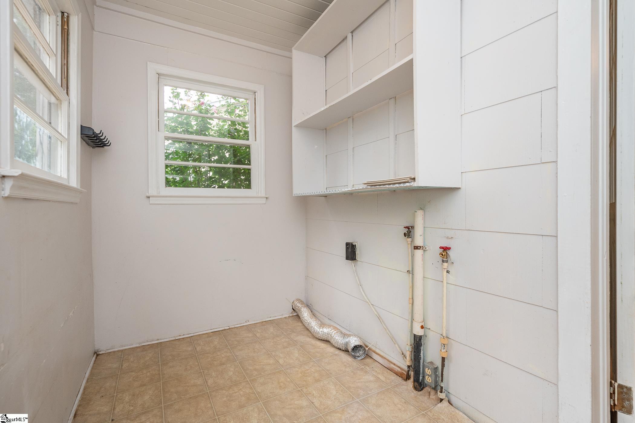 705 Shands Street Clinton, SC 29325 - Photo 18 of 22 Gallery Image 18
