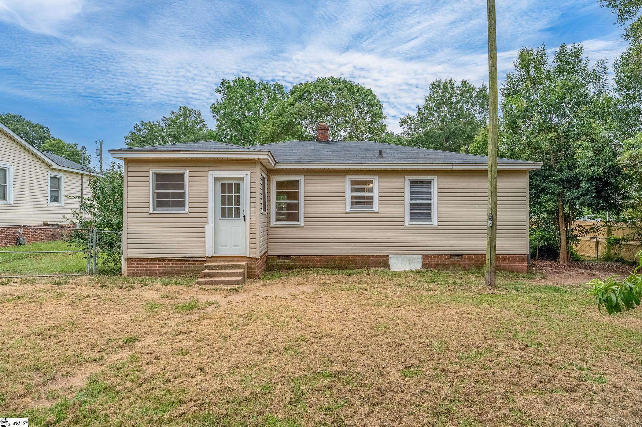 705 Shands Street Clinton, SC 29325 - Photo 21 of 22 Gallery Image 21