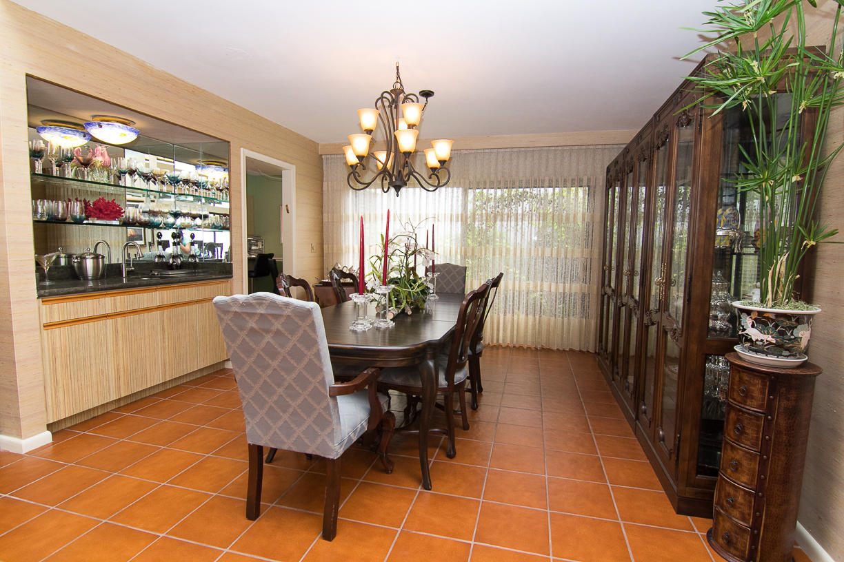 20629 Linksview Circle Boca Raton, FL 33434 - Photo 16 of 19 IMG_3655.jpg
