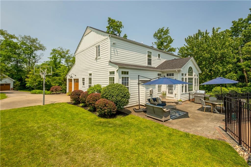237 Clever Road McKees Rocks, PA 15136 - Photo 44 of 50