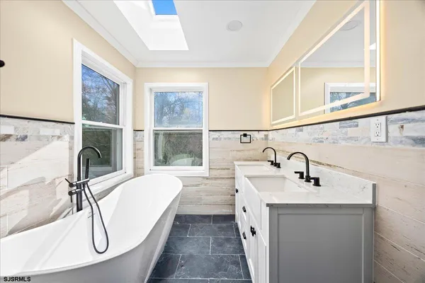 $949,000 | 240 North Odessa Avenue, Egg Harbor City, NJ 08215