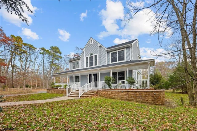 a view interior of the house with wooden floor