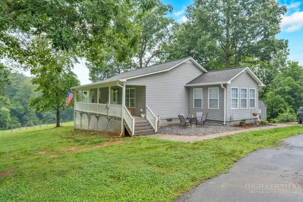 $569,000 | 374 Deer Lane, Union Grove, NC 28689