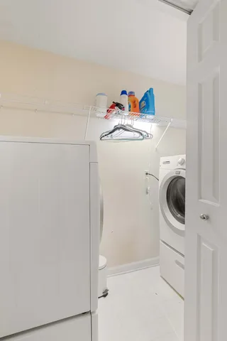 $317,900 | 516 Huntington Ridge Drive, Nashville, TN 37211