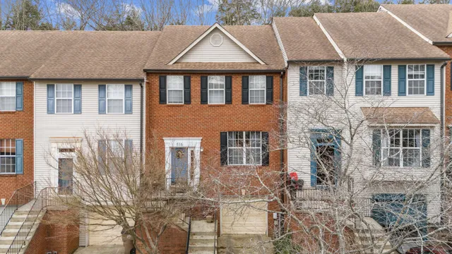 $317,900 | 516 Huntington Ridge Drive, Nashville, TN 37211