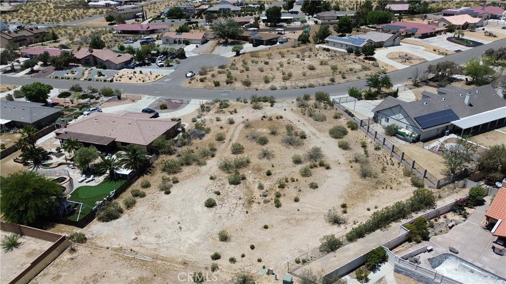 47333203 Muni Road Apple Valley, CA 92307 - Photo 9 of 21 an aerial view of a house with a yard