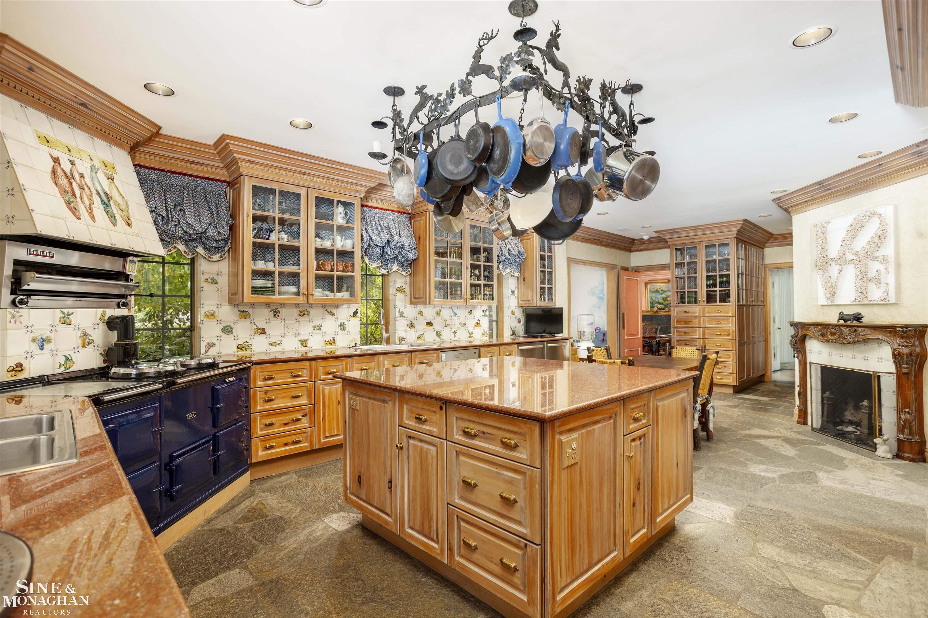 273 Ridge Road Grosse Pointe Farms, MI 48236 - Photo 19 of 60