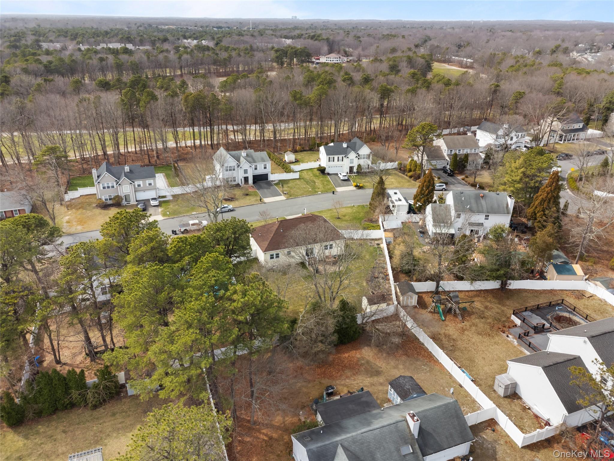 15 Timber Ridge Drive Coram, NY 11727 - Photo 27 of 35