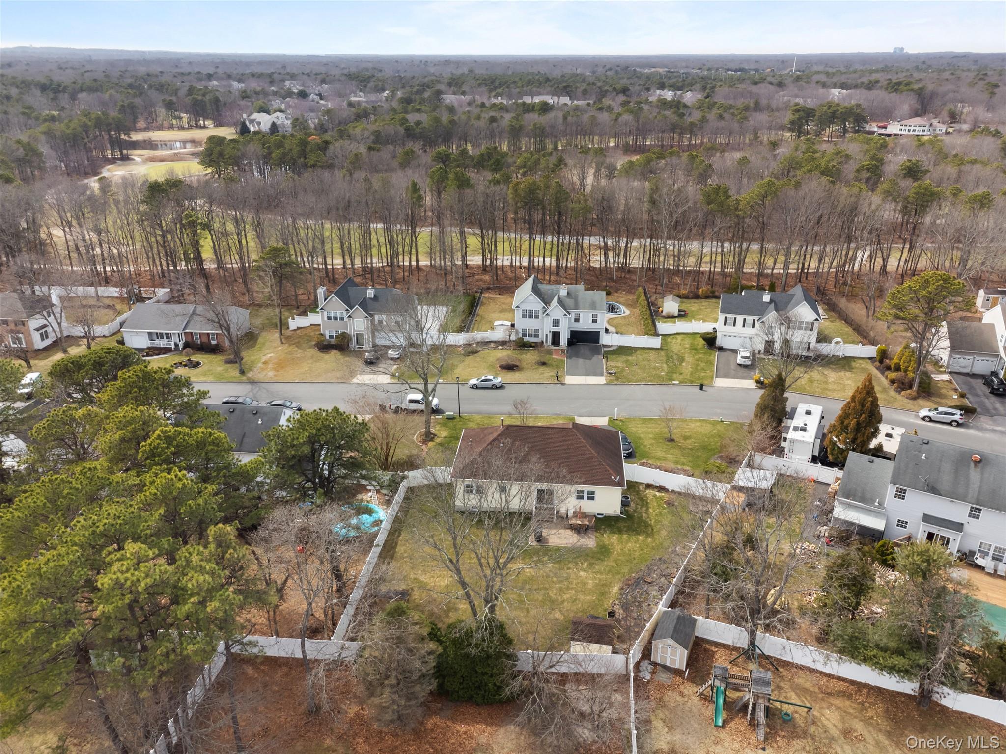 15 Timber Ridge Drive Coram, NY 11727 - Photo 29 of 35