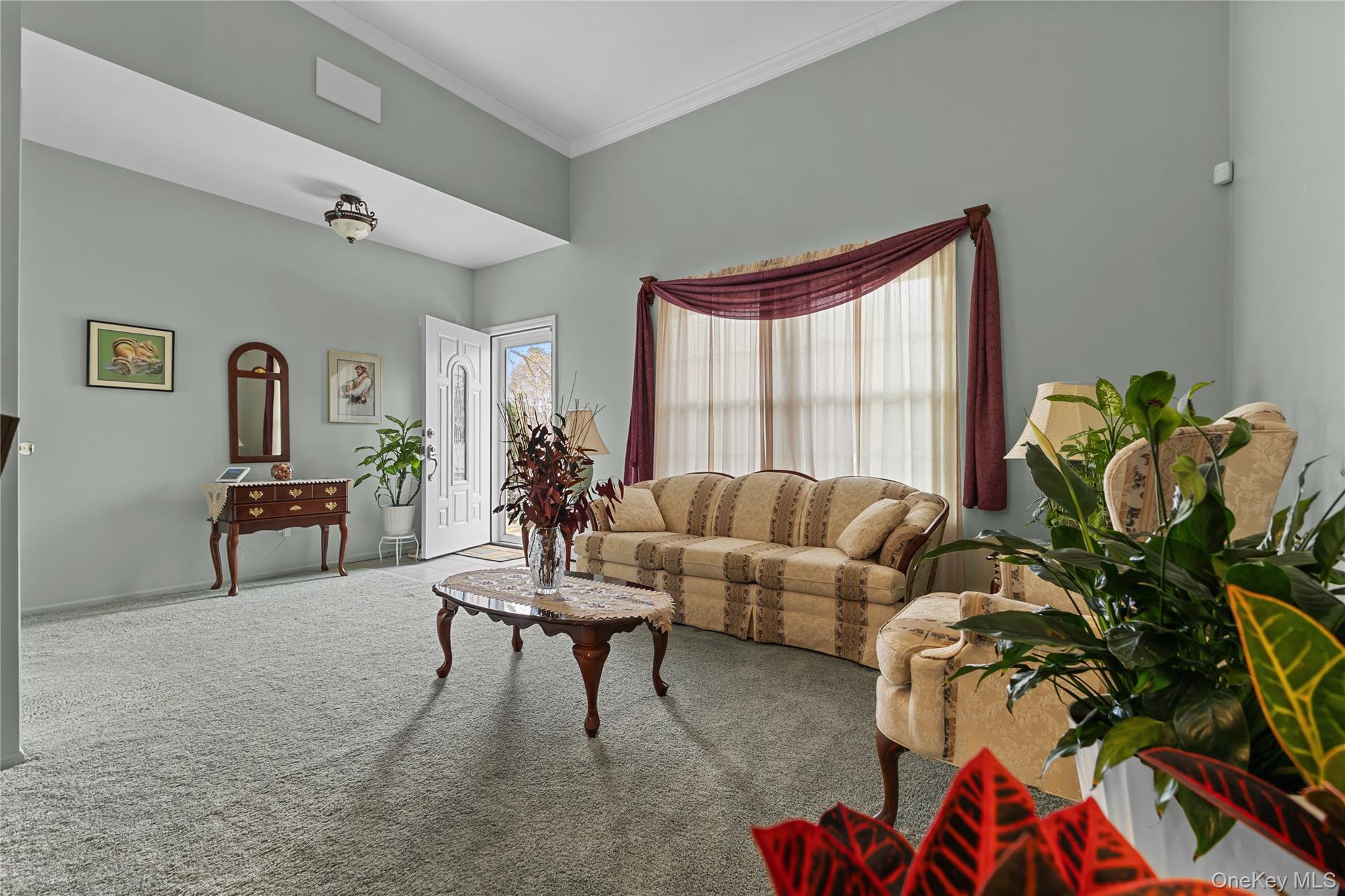 15 Timber Ridge Drive Coram, NY 11727 - Photo 6 of 35