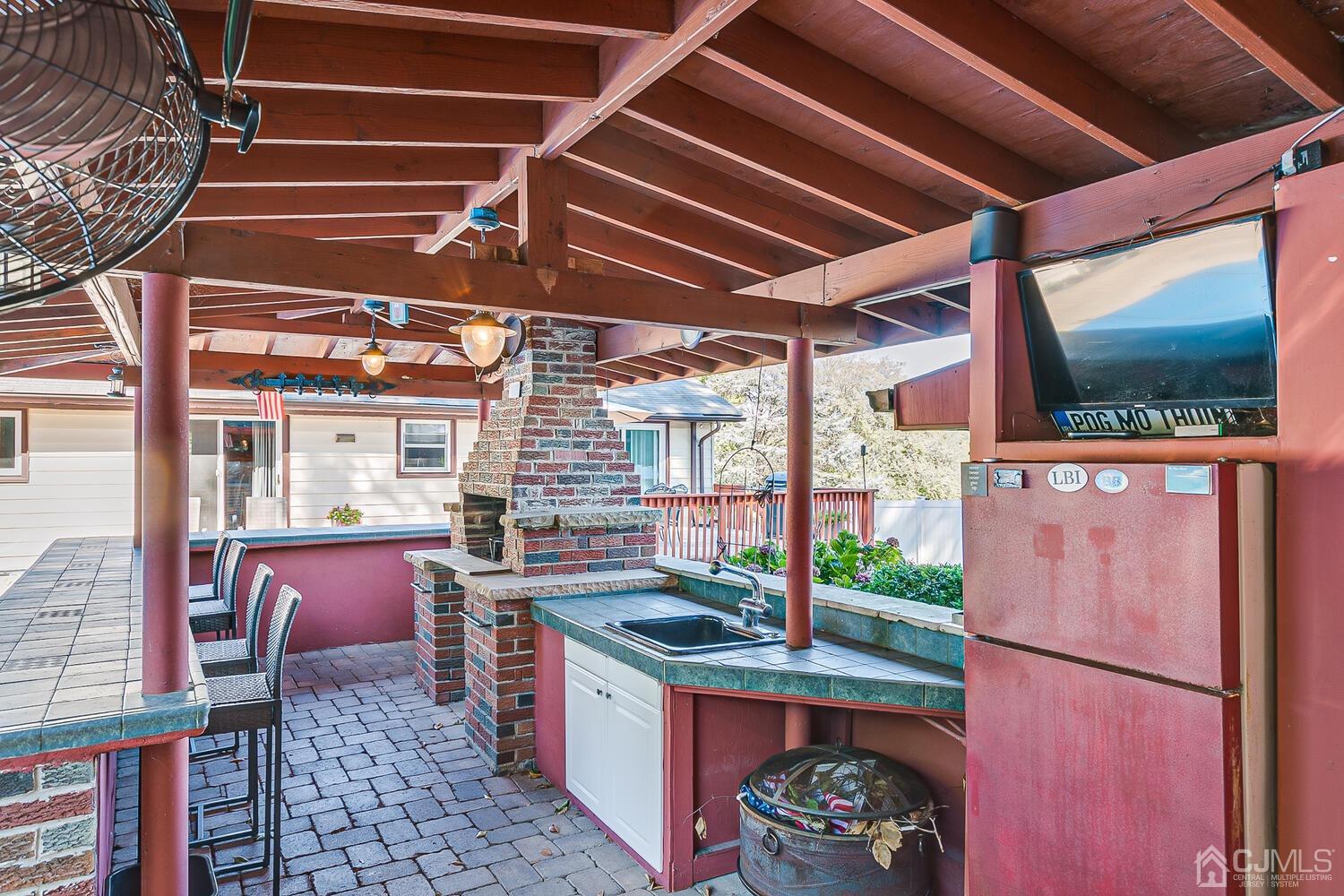3 Normandy Road Colonia, NJ 07067 - Photo 35 of 40 a view of an outdoor kitchen