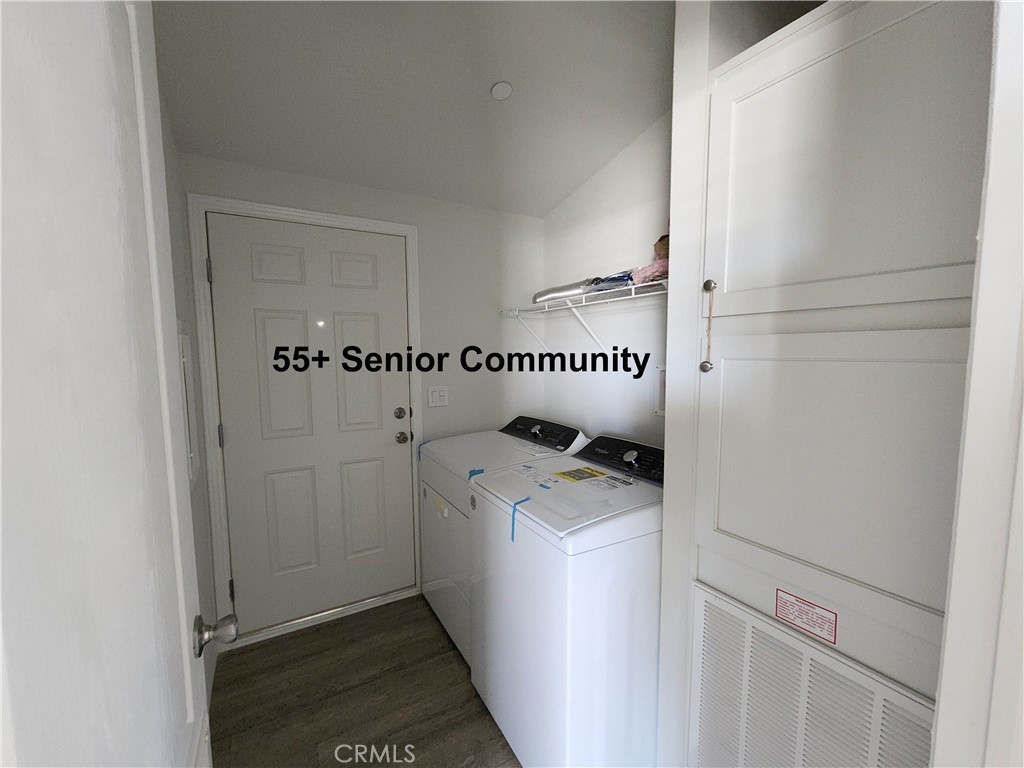 43601 East Florida Avenue, Unit 1A Hemet, CA 92544 - Photo 8 of 16 a utility room with dryer and washer