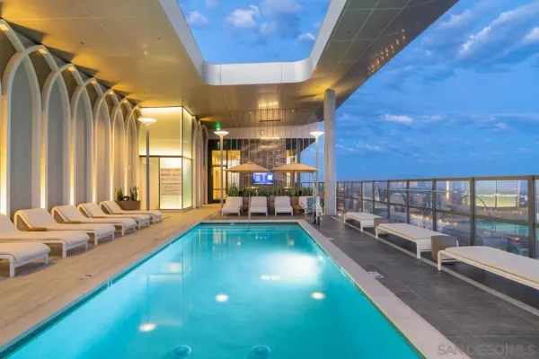 $4,506 | 525 Olive, Unit 1806, San Diego, CA 92103