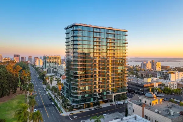 $4,506 | 525 Olive, Unit 1806, San Diego, CA 92103