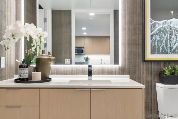 $4,506 | 525 Olive, Unit 1806, San Diego, CA 92103