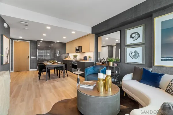 $4,506 | 525 Olive, Unit 1806, San Diego, CA 92103