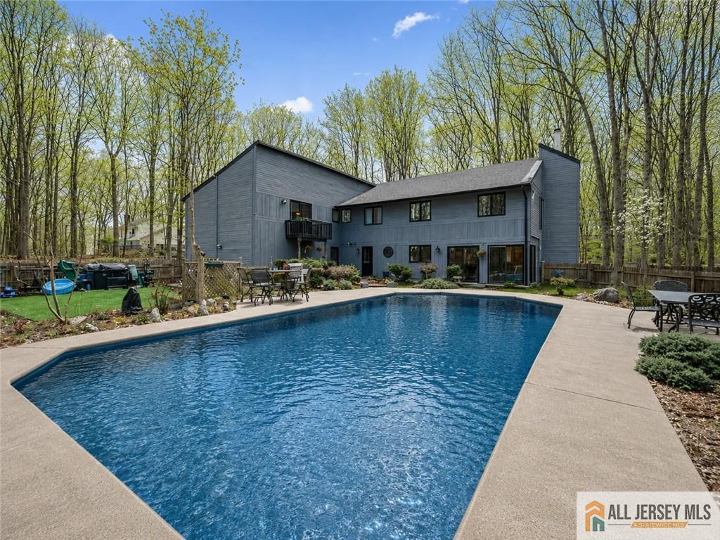 176 Stonehill Road Freehold, NJ 07728 - Photo 16 of 38