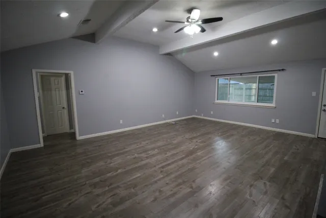 $1,950 | 20074 Crazy Horse Cir Drive, Katy, TX 77449