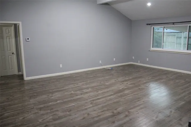 $1,950 | 20074 Crazy Horse Cir Drive, Katy, TX 77449