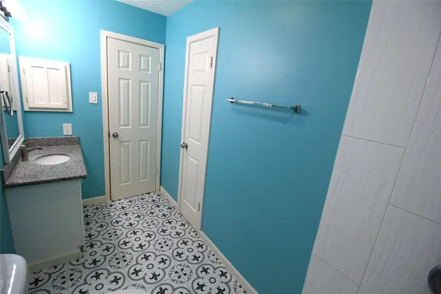 $1,950 | 20074 Crazy Horse Cir Drive, Katy, TX 77449