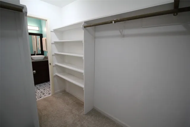 $1,950 | 20074 Crazy Horse Cir Drive, Katy, TX 77449