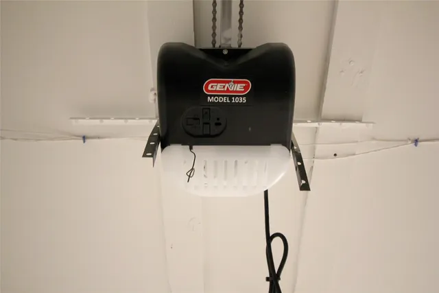 $1,950 | 20074 Crazy Horse Cir Drive, Katy, TX 77449