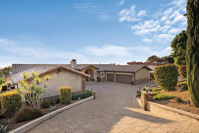 $3,275,000 | 1542 La Loma Drive, North Tustin, CA 92705