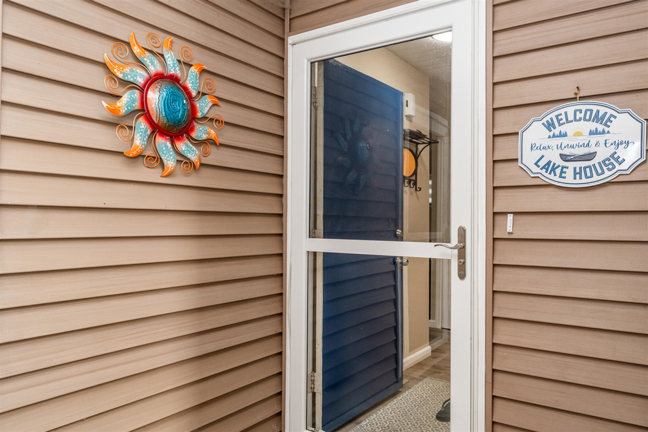 5632 North Watervliet Road, Unit 16 Watervliet, MI 49098 - Photo 2 of 36