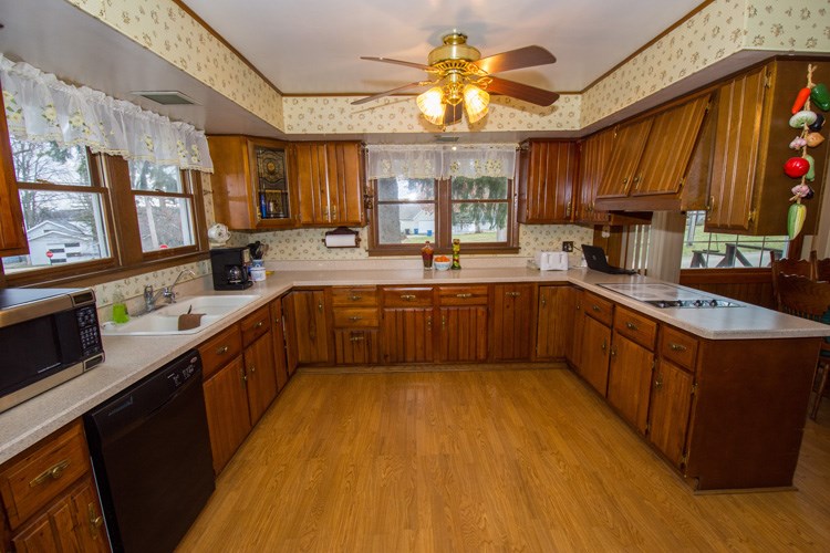 11102 East Cherokee Road Walkerton, IN 46574 - Photo 13 of 30 Gallery Image 13