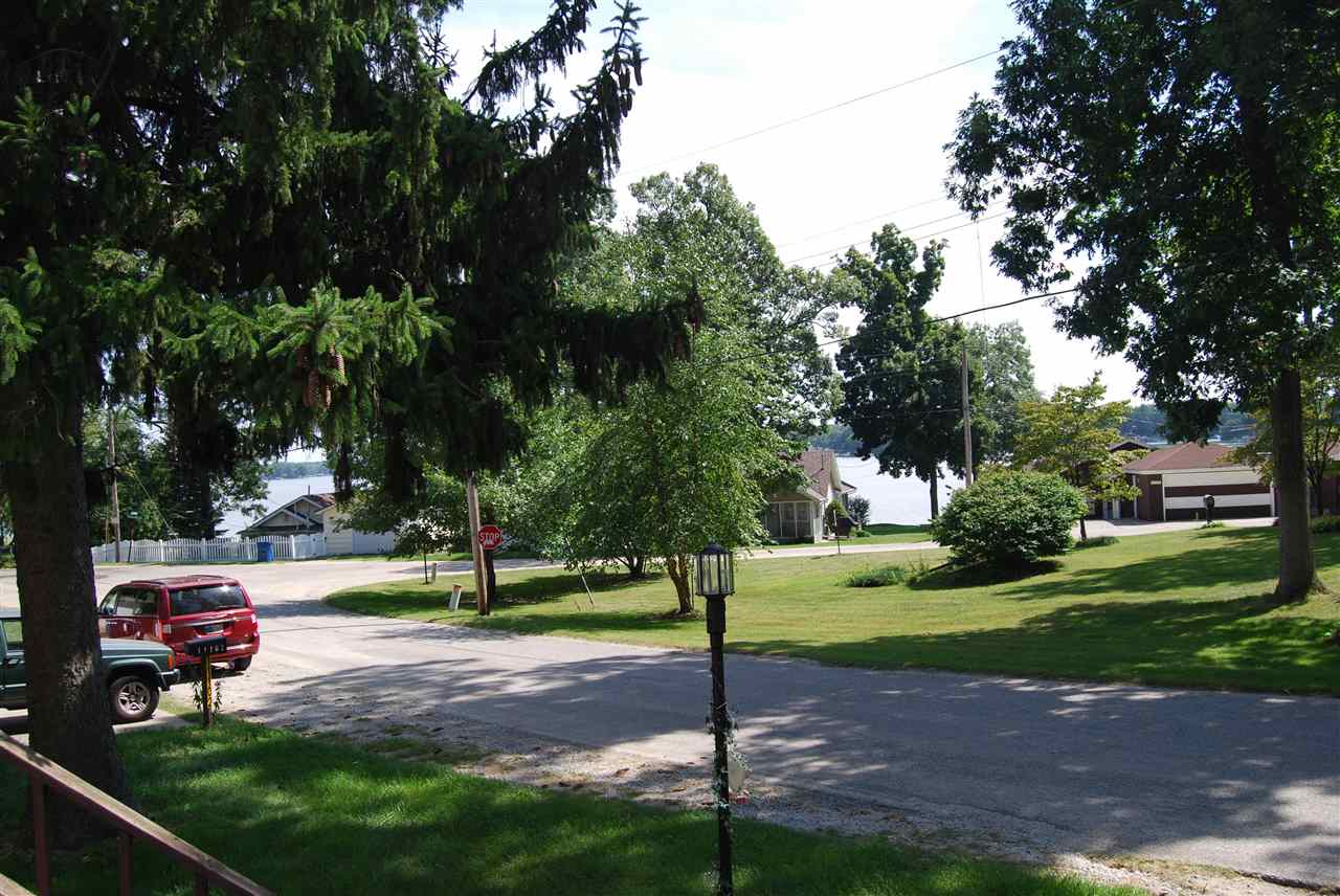 11102 East Cherokee Road Walkerton, IN 46574 - Photo 3 of 30 Gallery Image 3