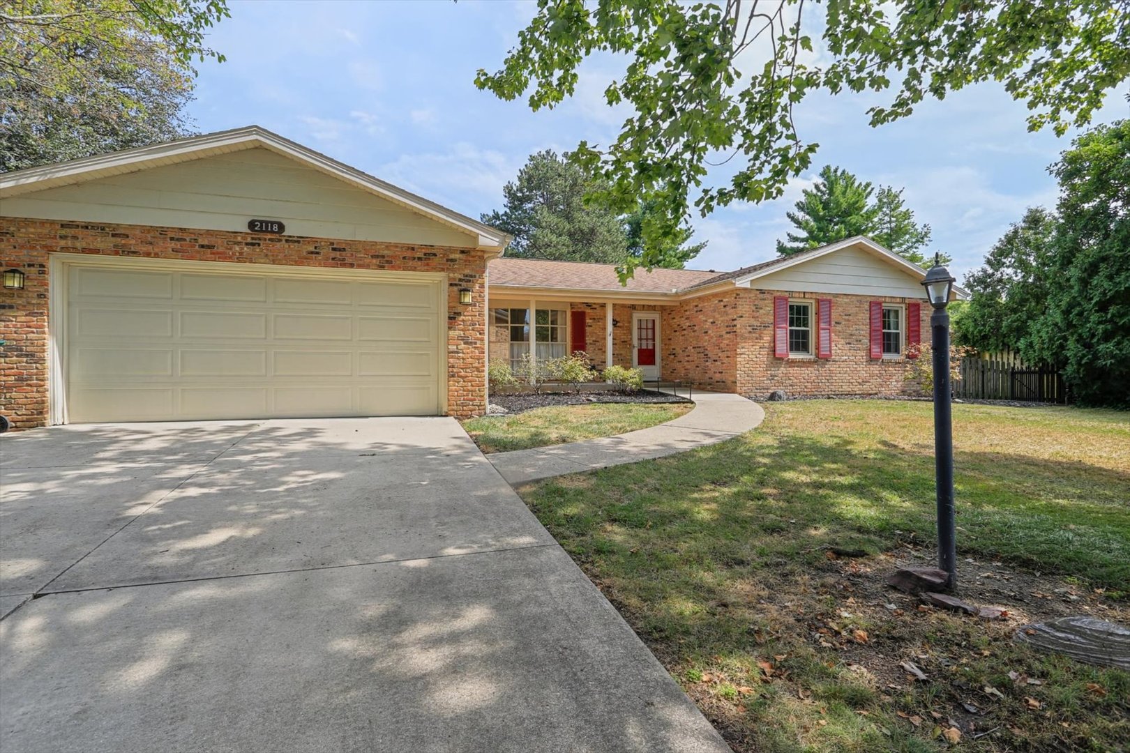 2118 Bristol Road Champaign, IL 61821 - Photo 3 of 41 Gallery Image 3
