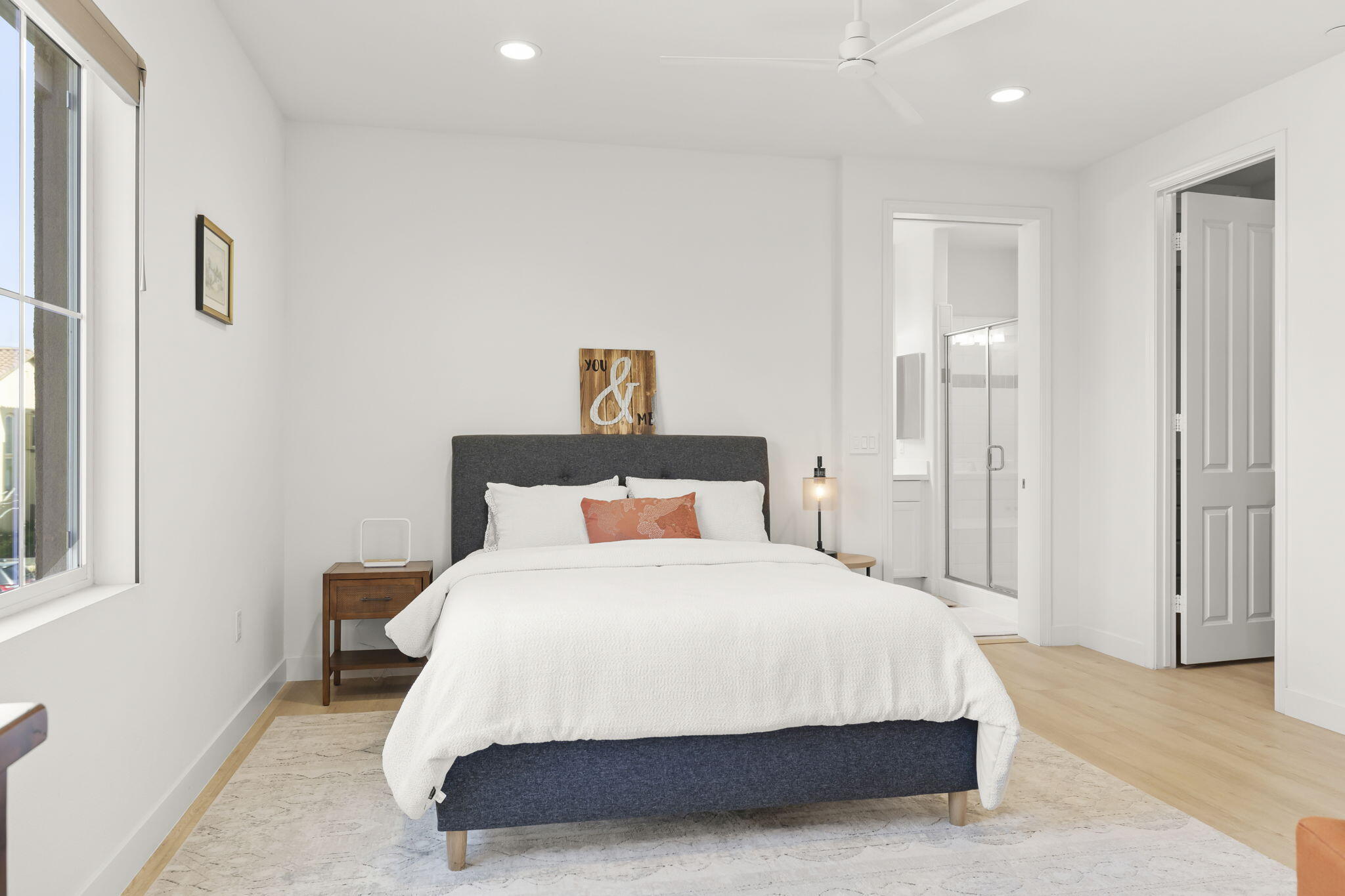 2339 Nicklaus Street Oxnard, CA 93036 - Photo 20 of 50 a bedroom with a bed and a night stand