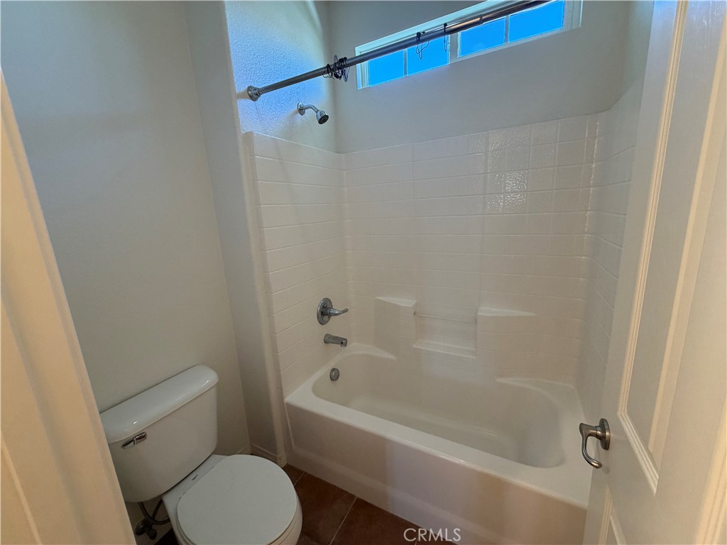 39161 Shree Road Temecula, CA 92591 - Photo 18 of 21 Gallery Image 18